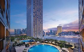 Hotel Swissotel The Stamford  5*